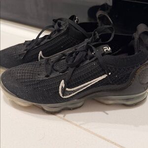Nike Vapormax Flyknit Size 6.5